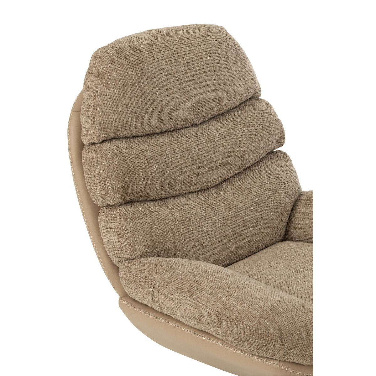 Fauteuil relax J-Line dans un salon moderne