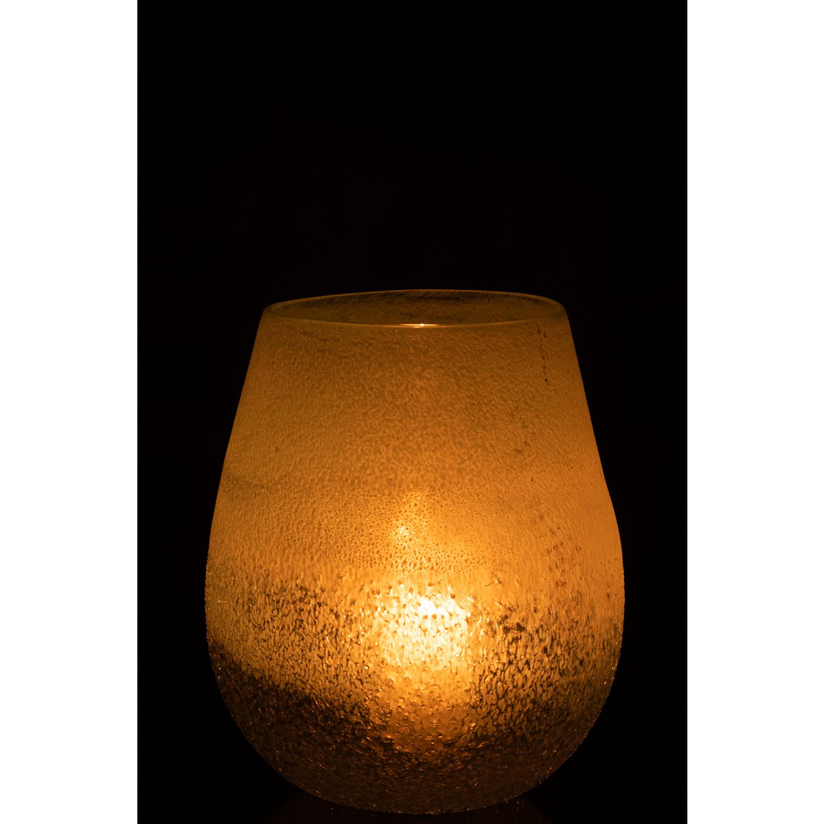 Détail de la lanterne J-Line Scavo, mettant en valeur le verre et la couleur aqua