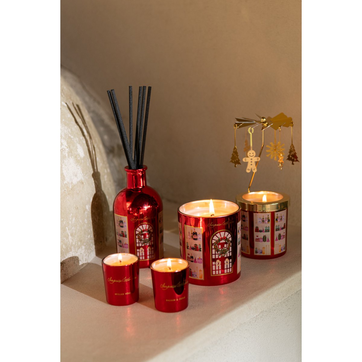 Bougie parfumée J-Line Carousel - ambiance cosy dans un salon