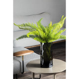 Vase ABU30GR sur une table en bois, style contemporain
