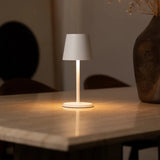 Lampe à poser rechargeable James en aluminium blanc