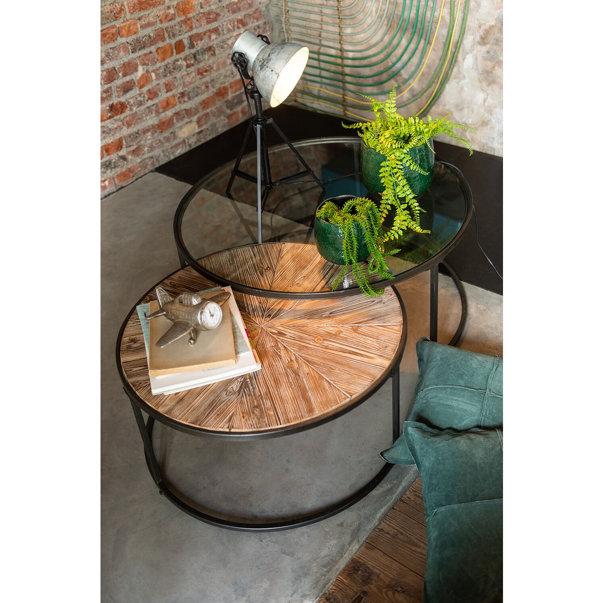 J-Line Tables Basses Rondes, profil élégant et minimaliste