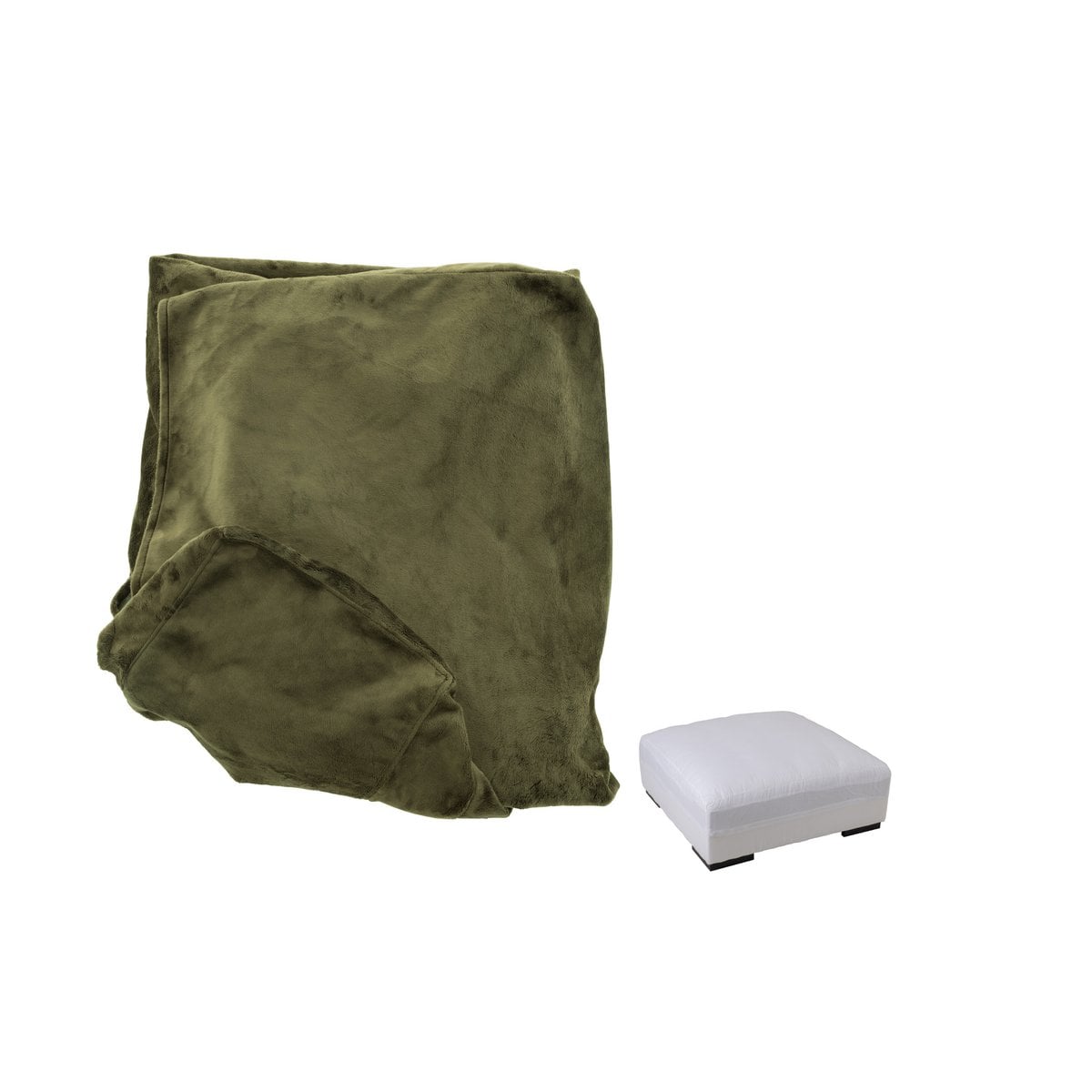 Détail du pouf Monaco en velours mosgroen avec texture douce