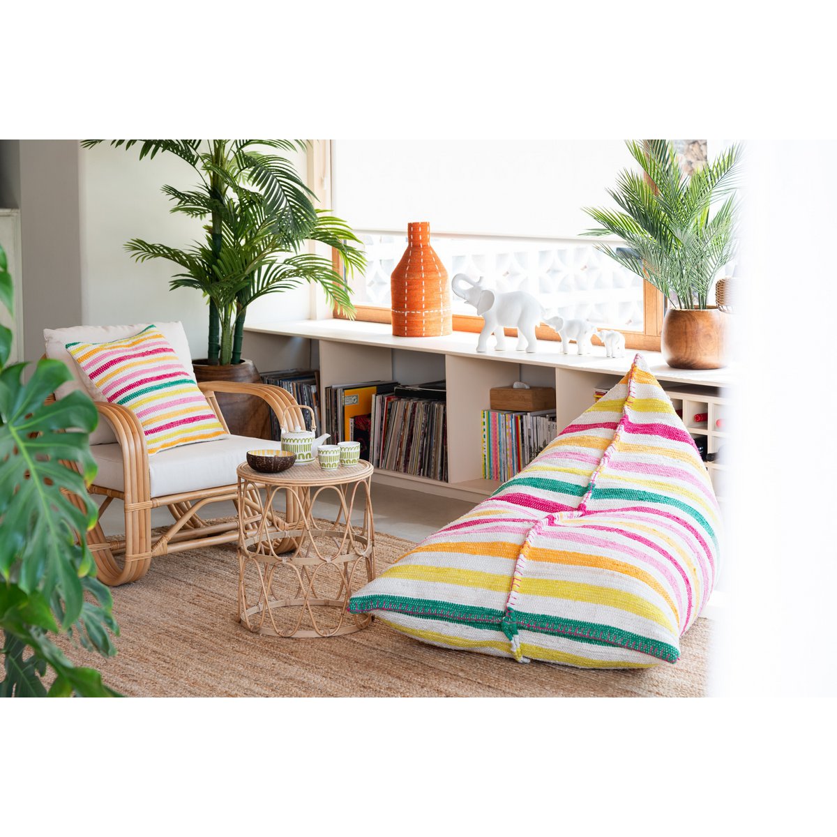 Coussin Cocoon J-Line, confort et style réunis