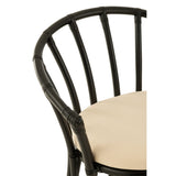 Ambiance déco avec chaise J-Line, style contemporain