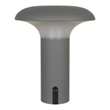 Lampe LED Ramsey posée sur un bureau moderne, couleur gris argenté.