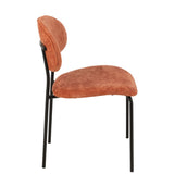Détail du design moderne de la chaise J-Liline