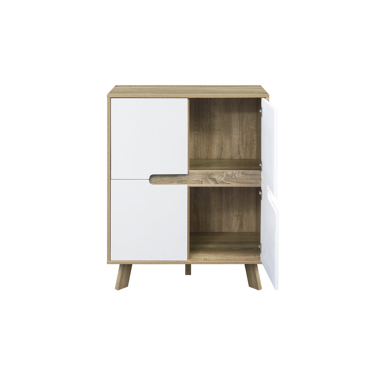 Intérieur spacieux de la commode avec portes ouvertes
