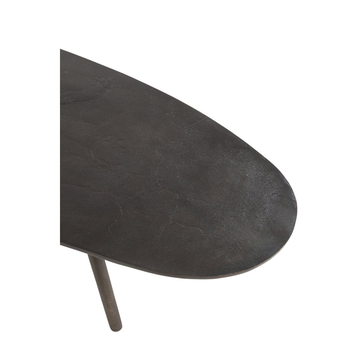 Table basse J-Line, mise en scène dans un salon moderne