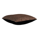 Coussin Perth en situation dans un salon moderne et chic
