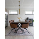 Vue de profil de la chaise Harbo, design vintage et fonction pivotante