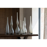 Détail du vase Yara Flute J-Line, design contemporain en verre