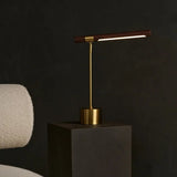 Lampe Livia en métal doré et bois