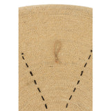 Détail du plateau en rotin naturel et noir, décoration élégante