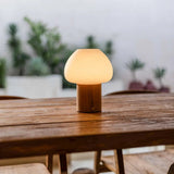 Lampe rechargeable en bois marron clair Fynn