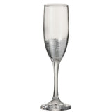 Verre à vin J-Line Grid transparent avec accents argentés, sur fond blanc