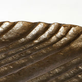Assiette décorative Calabre Or - mise en scène sur une table élégante