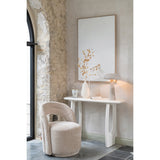 Ambiance scandinave avec la décoration murale Koy dans un salon.