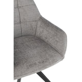Chaise Louna J-Line sur un sol en bois