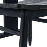 Chaise LovYa sur fond neutre, mettant en valeur son design