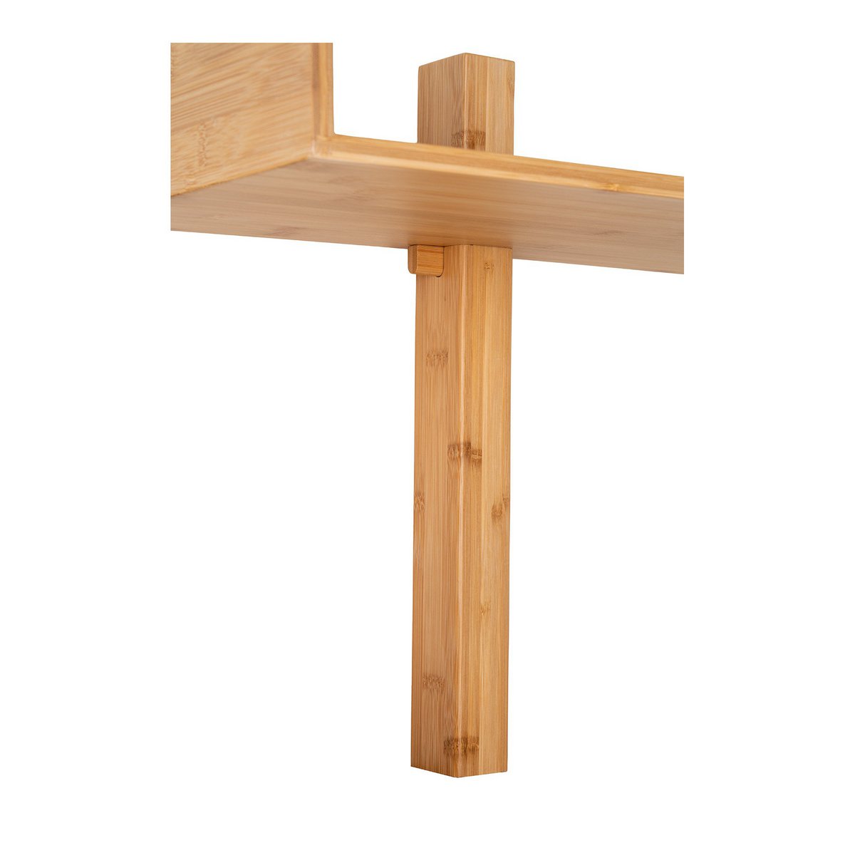 Étagère Villa Shelf avec objets de décoration