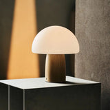 Lampe de table sans fil élégante Mia marron clair