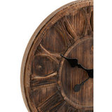 Détail de l'horloge J-Line montrant les chiffres romains et la texture du bois