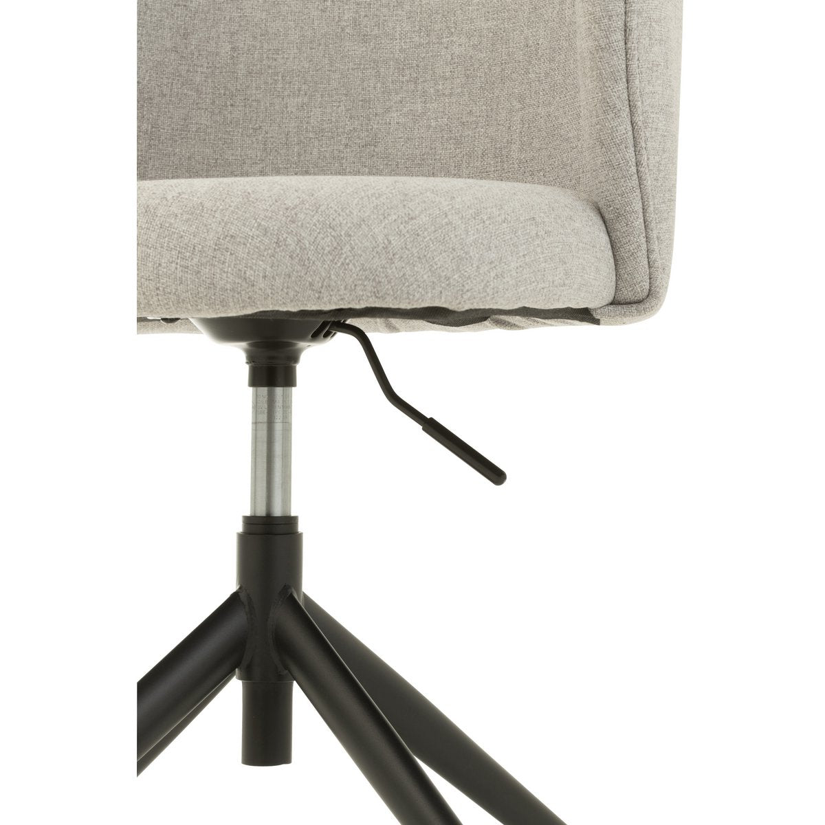 Chaise J-Line Turn/Up/Down avec un décor scandinave