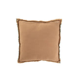 Détail des bords effilochés du coussin J-Line en coton et polyester