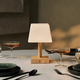 Lampe de table rechargeable en bois marron clair Tommy