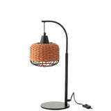 Lampe Lanterne Métal Orange dans un intérieur moderne