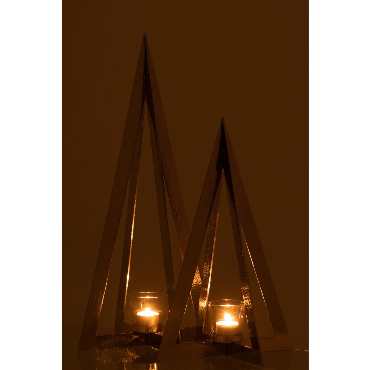 Photophore J-Line Boom dans un décor contemporain