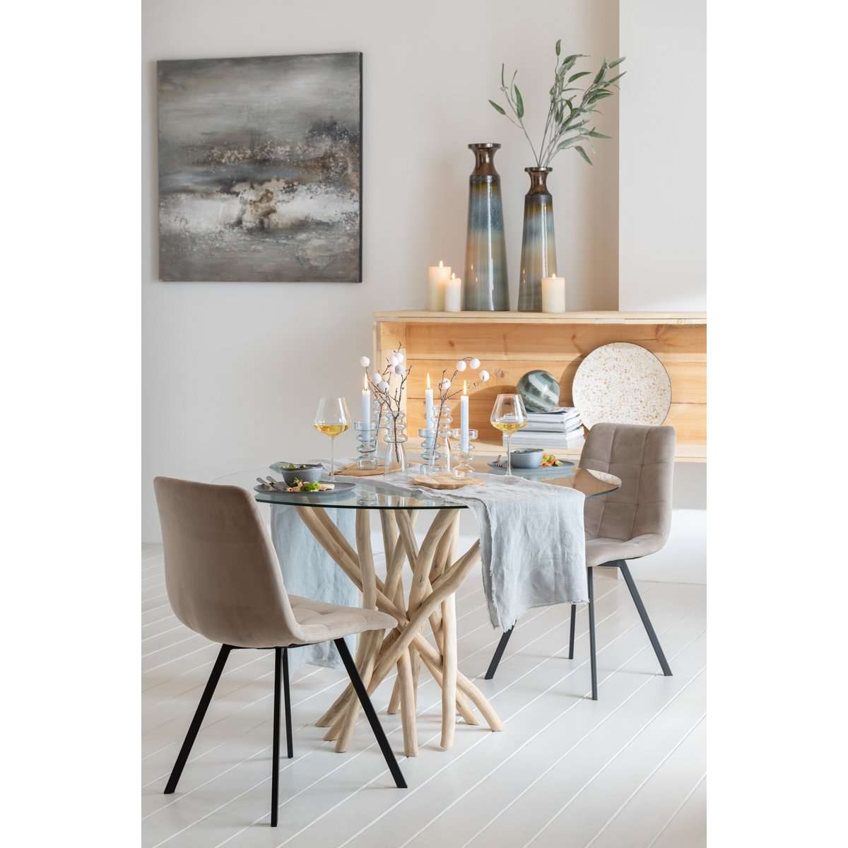 Chaise Morgan J-Line, vue arrière montrant la finition impeccable
