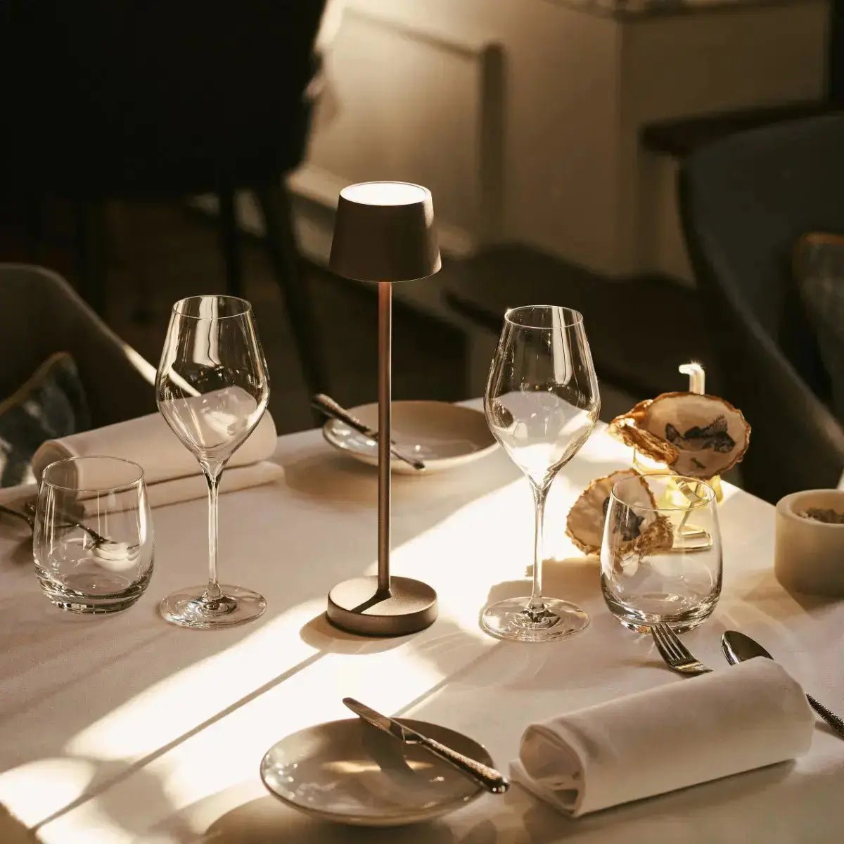 Station de recharge sans fil pour lampes Vondel Mini Moka