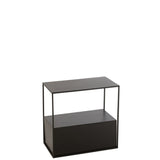 Table d'appoint J-Line sur un fond neutre