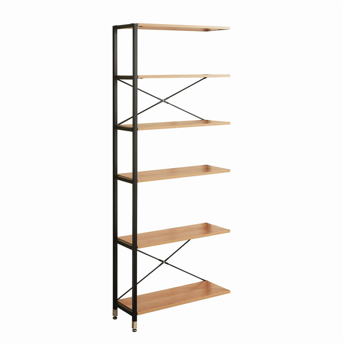 Détail de l'étagère design montrant les étagères en MDF plaqué acacia
