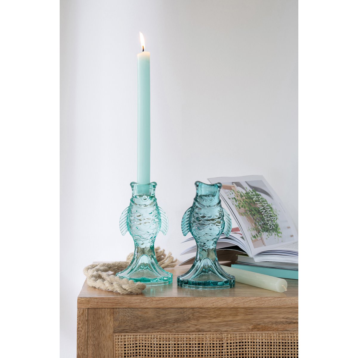Bougies de Table Aqua J-Line, élégance bleue pour décoration intérieure