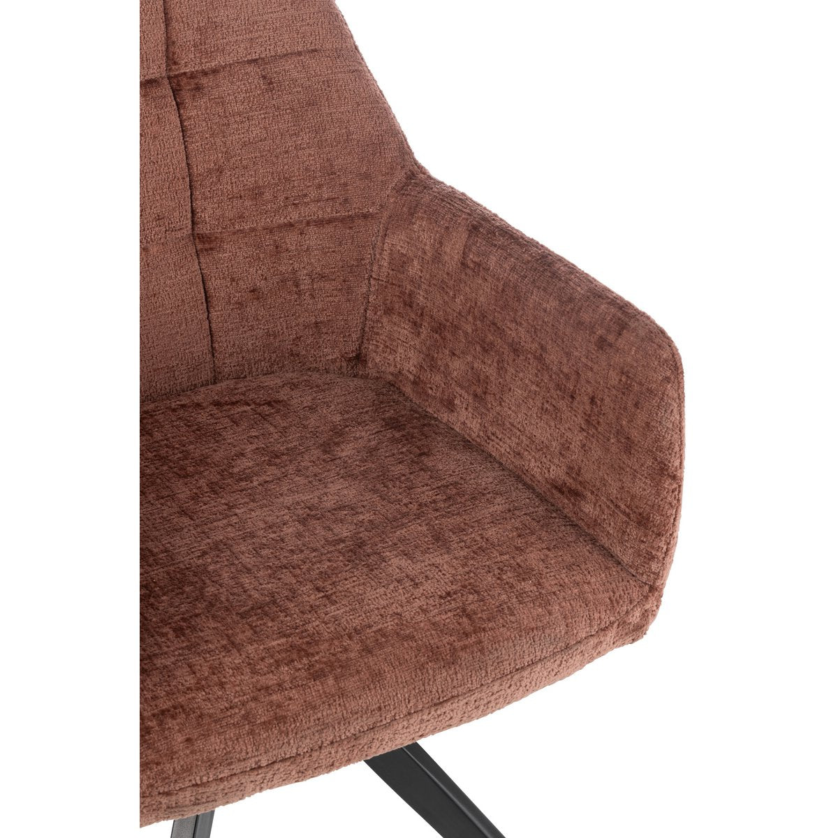 Finition marron chaleureuse de la Chaise Louna