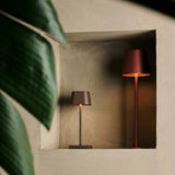 Lampe de table sans fil Sarphati Mini moka marron