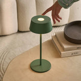 Lampe de table rechargeable verte Hugo Sage