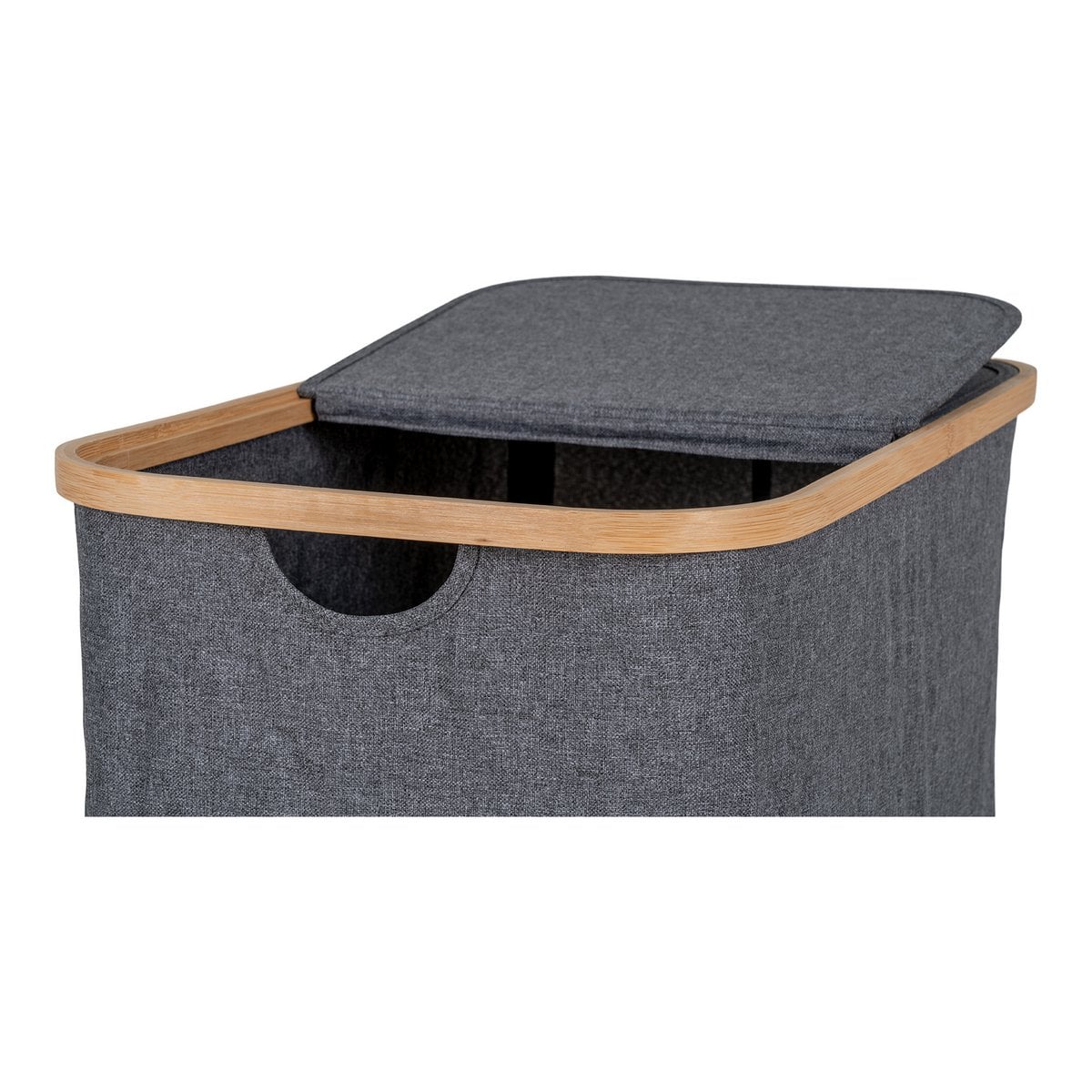 Panier à linge Noto en situation dans une salle de bain moderne