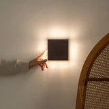 Applique murale noire en bois rechargeable dimmable