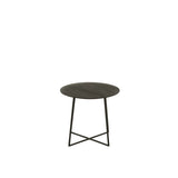 Détail du plateau en bois noir de la table J-Line