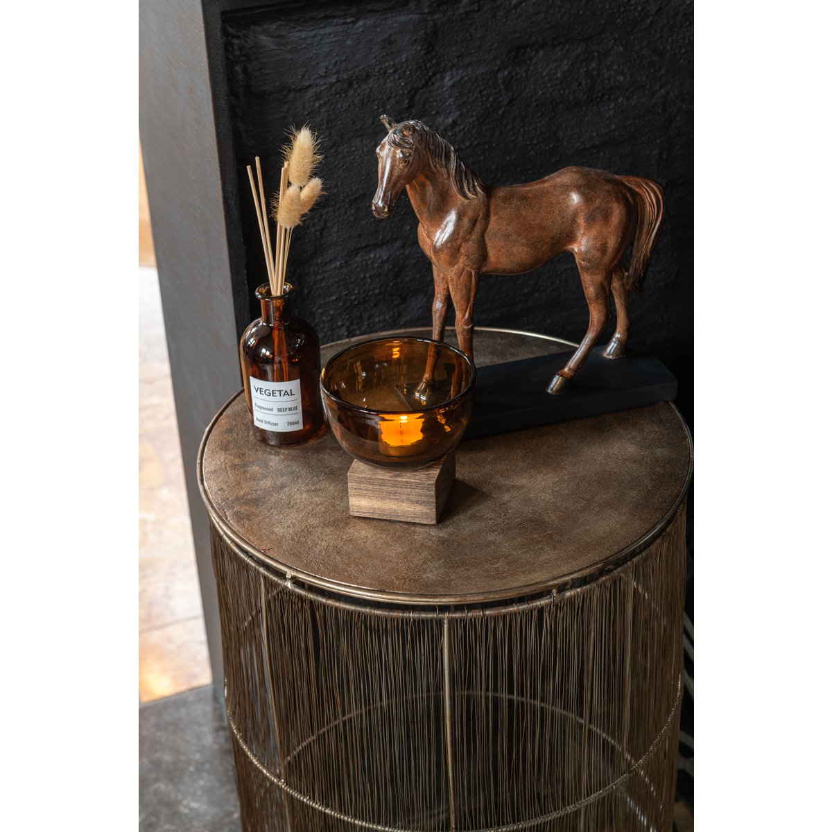 Décoration Cheval en Polyresine Marron - Détail de la texture