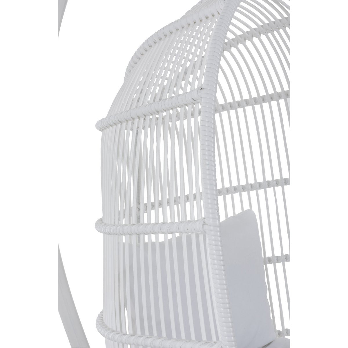 Zoom sur la finition blanche de la chaise J-Line