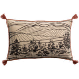 Coussin brodé Dusko Sienne avec paysage de campagne en détail