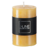 Bougie cylindrique ocre J-Line, vue de face avec flamme allumée