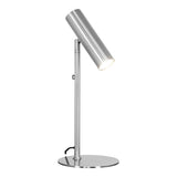 Lampe de table Paris en métal argenté sur un bureau moderne