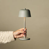 Lampe de table rechargeable Anton Shadow gris