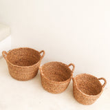 Panier SAMU en jacinthe d'eau avec des jouets, rangement esthétique
